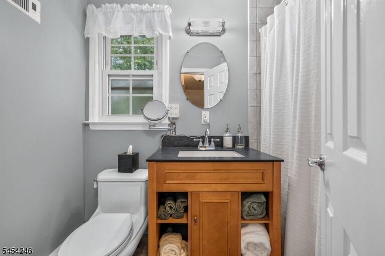 Property listing MLS 4047251 photo 17