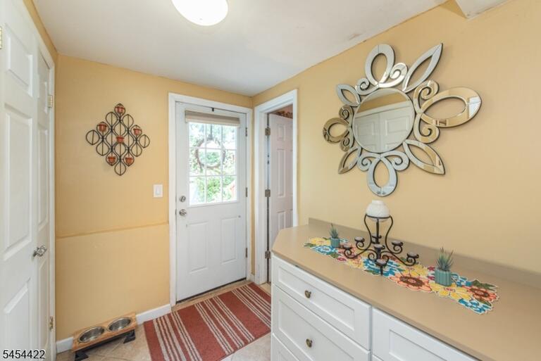 Property listing MLS 4047331 photo 22