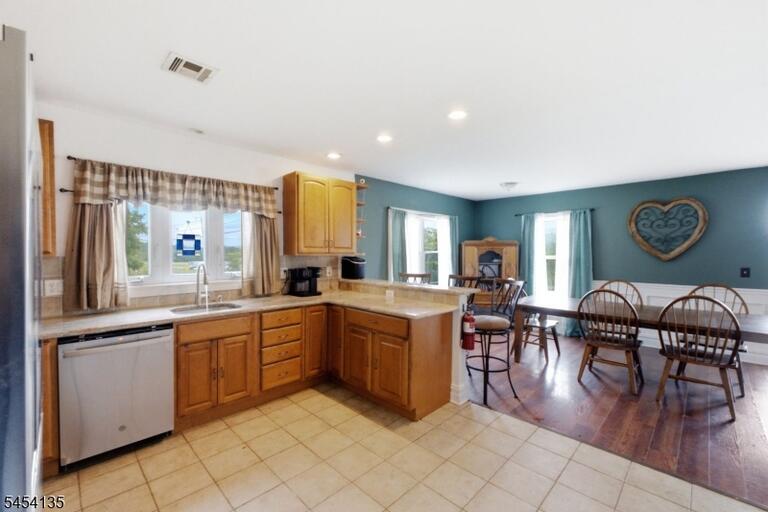 Property listing MLS 4047425 photo 11