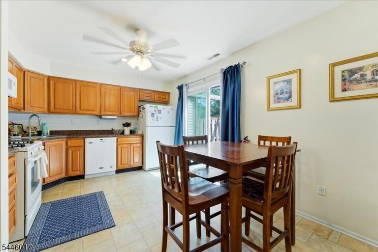 Property listing MLS 4047429 photo 13
