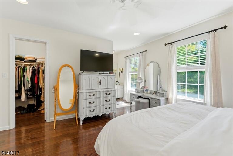 Property listing MLS 4047429 photo 21