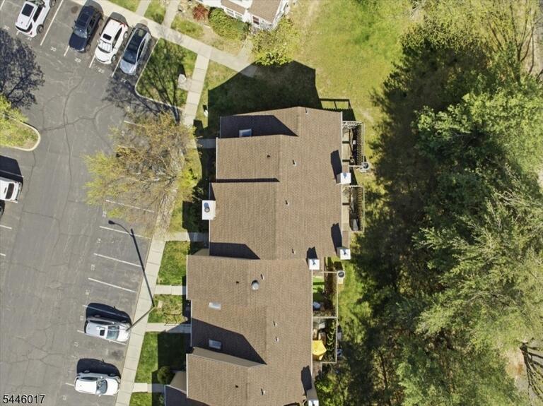 Property listing MLS 4047429 photo 44