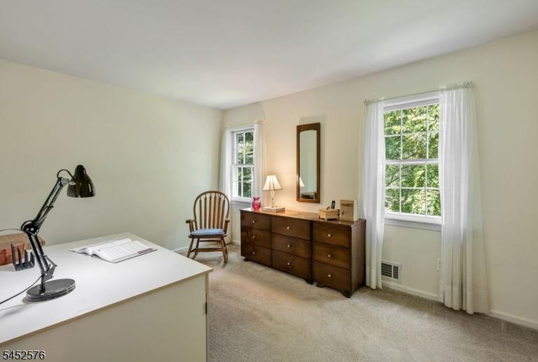 Property listing MLS 4047476 photo 24