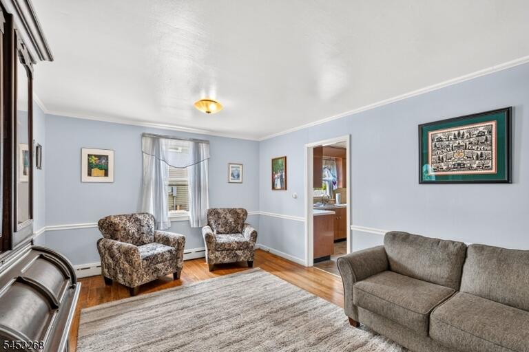 Property listing MLS 4047559 photo 5