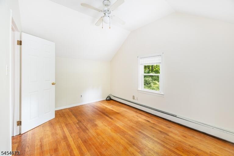 Property listing MLS 4047560 photo 20