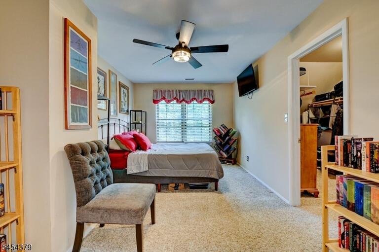 Property listing MLS 4047652 photo 19