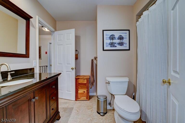 Property listing MLS 4047652 photo 22