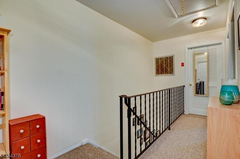 Property listing MLS 4047652 photo 24