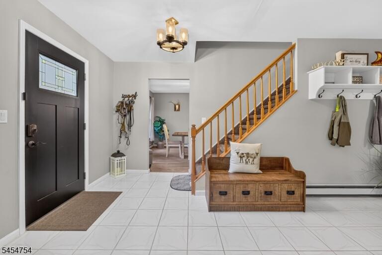 Property listing MLS 4047655 photo 5