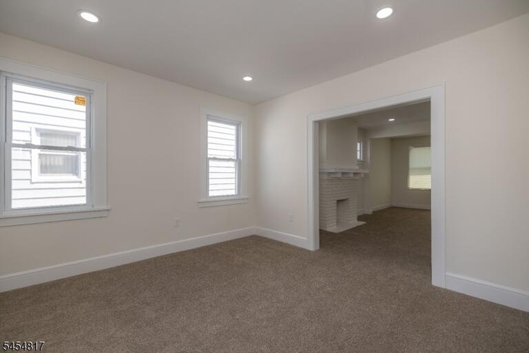 Property listing MLS 4047705 photo 8