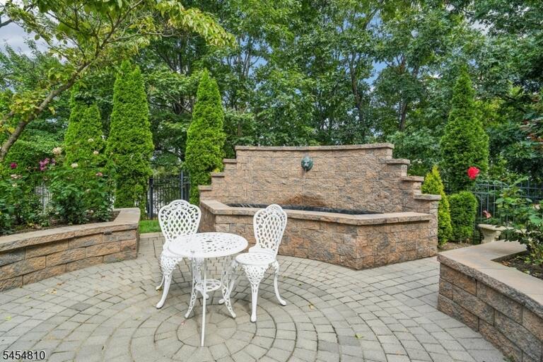 Property listing MLS 4047710 photo 35