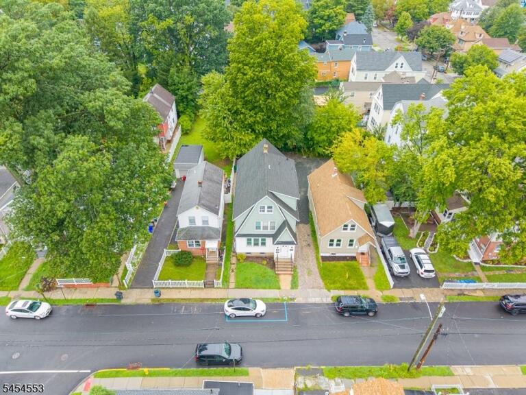 Property listing MLS 4047722 photo 43