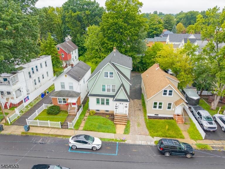 Property listing MLS 4047722 photo 44