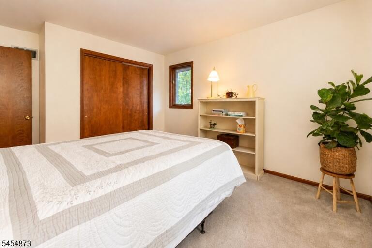 Property listing MLS 4047741 photo 19