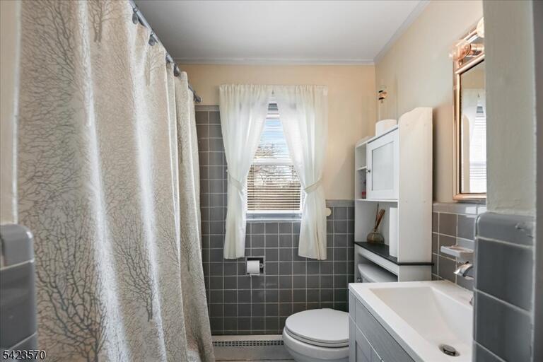 Property listing MLS 4047759 photo 13