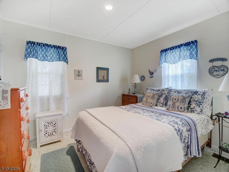 Property listing MLS 4047837 photo 10