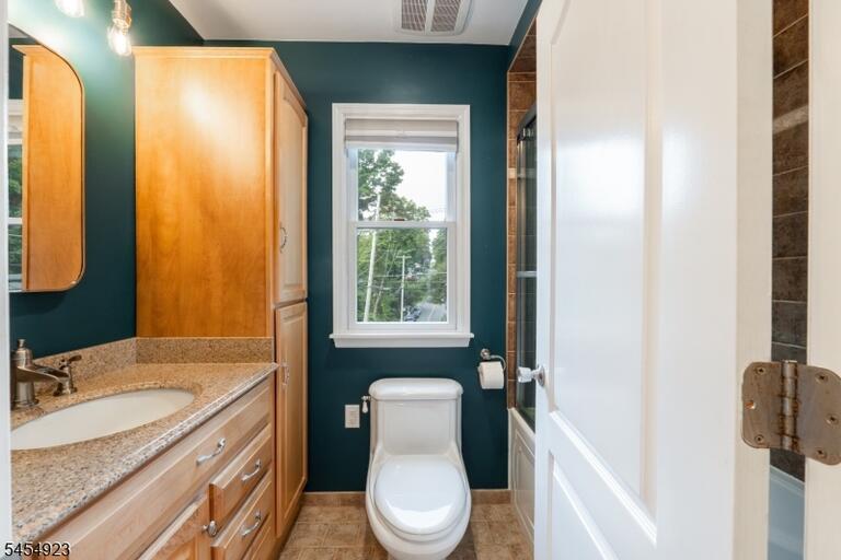Property listing MLS 4047855 photo 7
