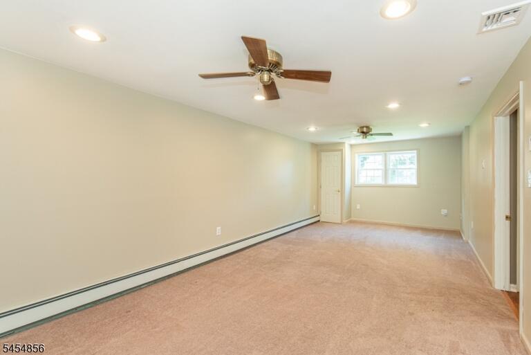 Property listing MLS 4047872 photo 16