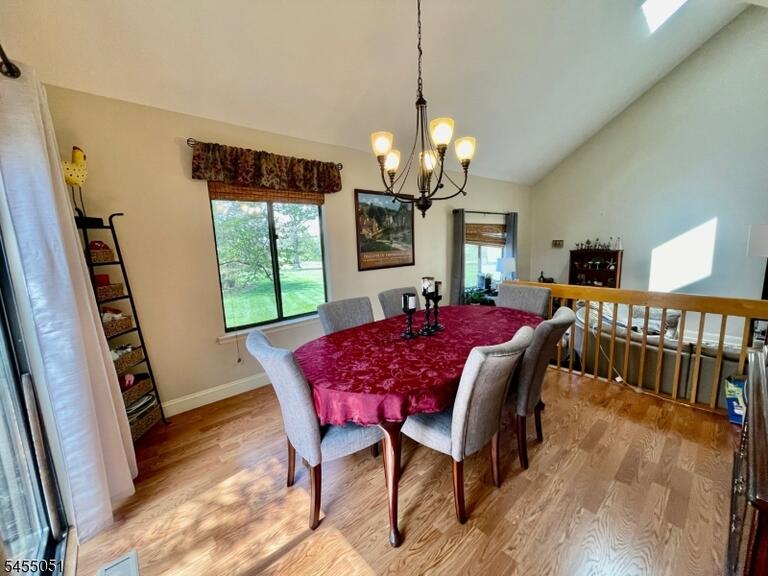 Property listing MLS 4047875 photo 5