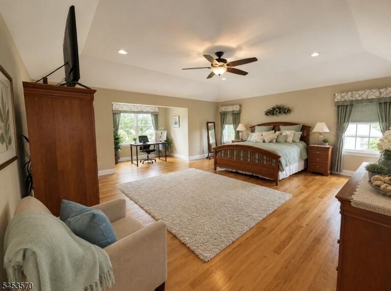 Property listing MLS 4047880 photo 25