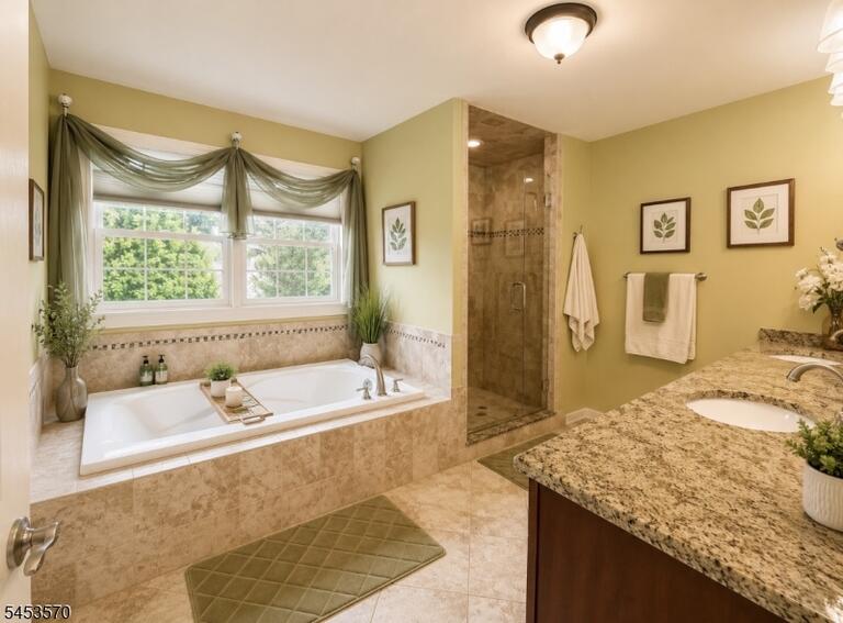 Property listing MLS 4047880 photo 30