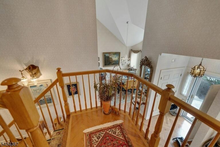 Property listing MLS 4047884 photo 24