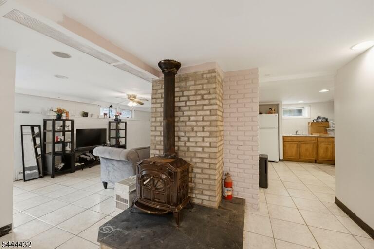 Property listing MLS 4047894 photo 14