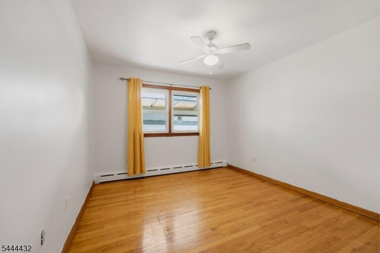 Property listing MLS 4047894 photo 9