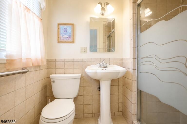 Property listing MLS 4047905 photo 10