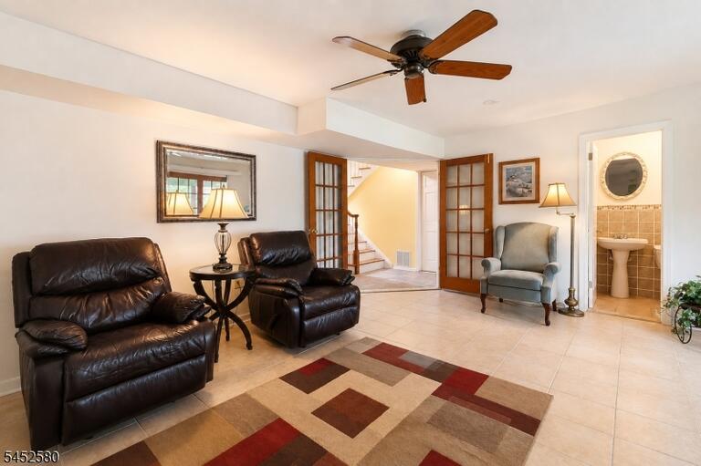Property listing MLS 4047905 photo 18