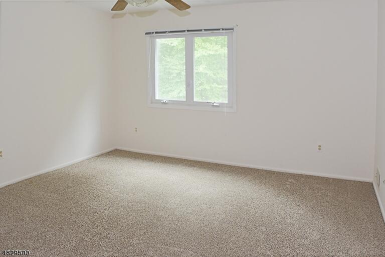 Property listing MLS 4047933 photo 13