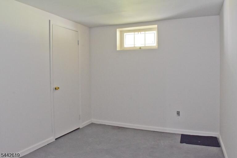 Property listing MLS 4047933 photo 15