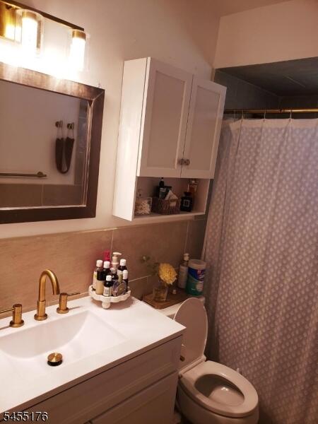 Property listing MLS 4047988 photo 4