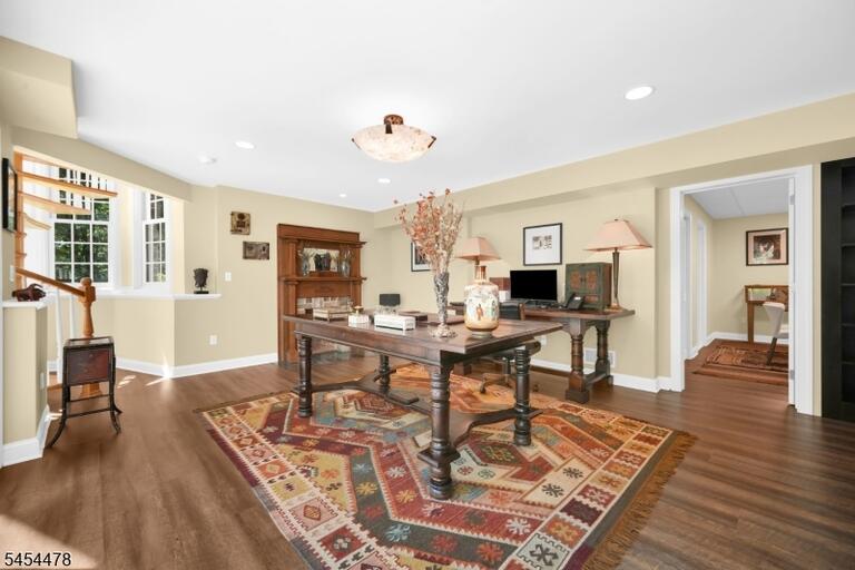Property listing MLS 4047990 photo 37