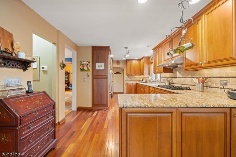 Property listing MLS 4048005 photo 16
