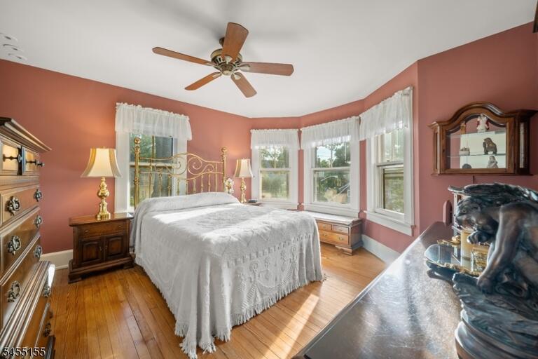 Property listing MLS 4048005 photo 25