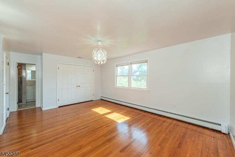 Property listing MLS 4048031 photo 6