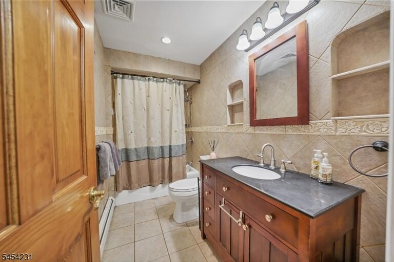 Property listing MLS 4048056 photo 20
