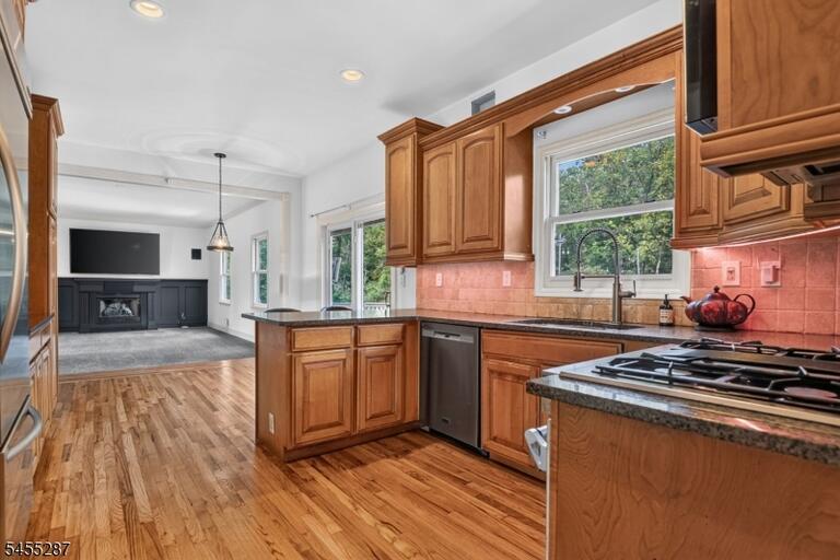 Property listing MLS 4048097 photo 14