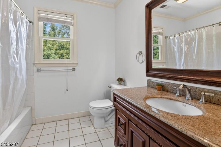 Property listing MLS 4048097 photo 26