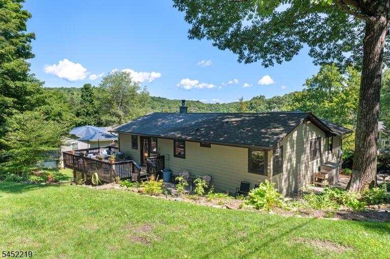 Property listing MLS 4048116 photo 29