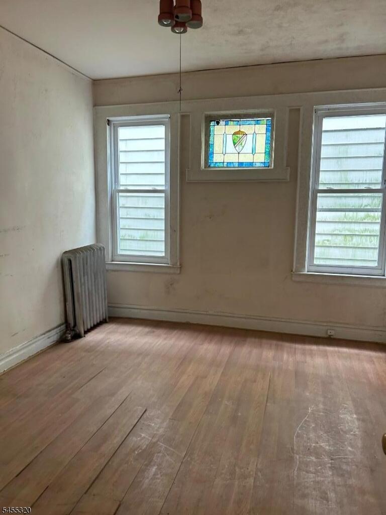 Property listing MLS 4048120 photo 6