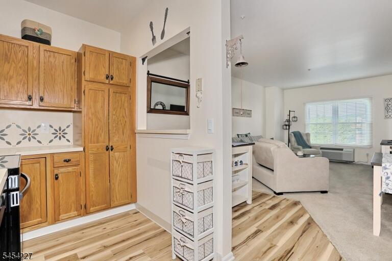 Property listing MLS 4048125 photo 11
