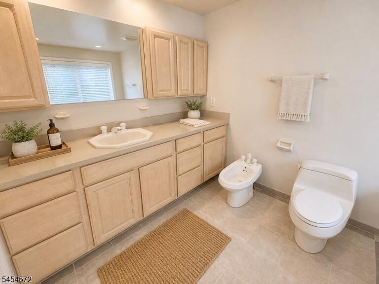 Property listing MLS 4048142 photo 15