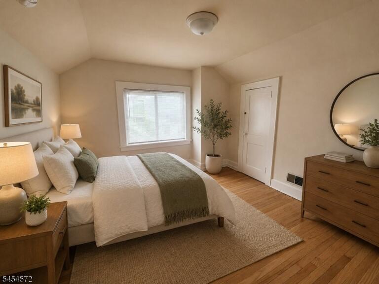 Property listing MLS 4048142 photo 22