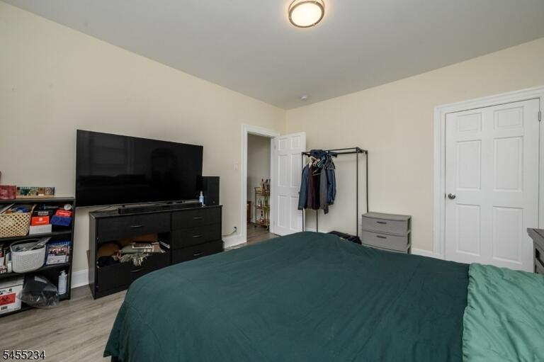 Property listing MLS 4048162 photo 29