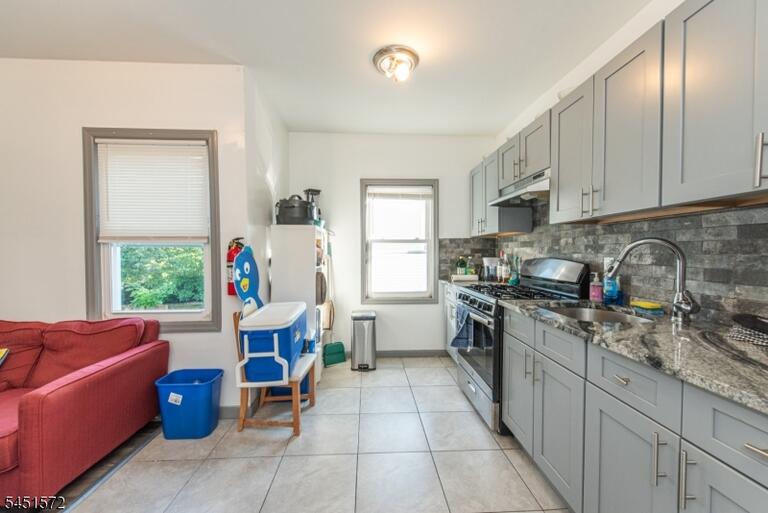 Property listing MLS 4048183 photo 13