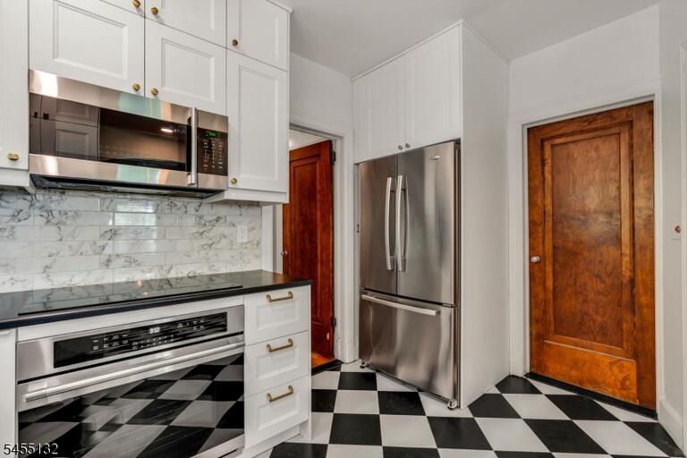 image-4048209-8.jpeg