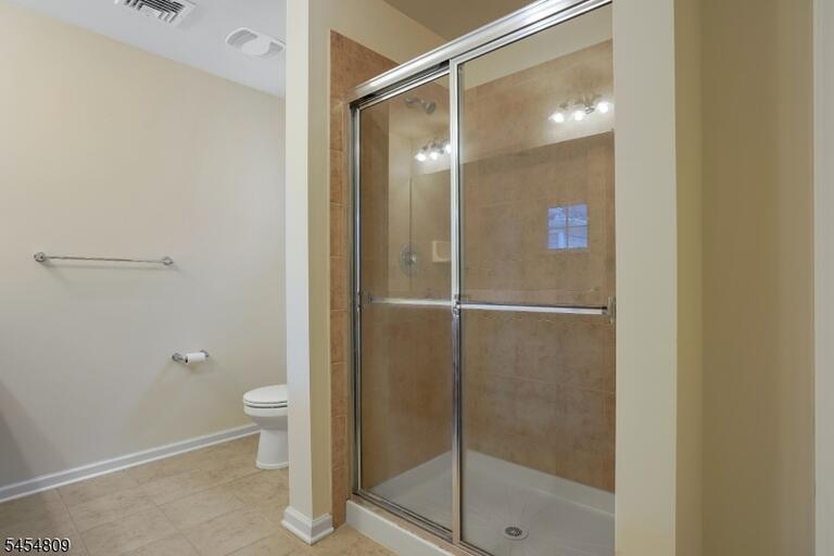 Property listing MLS 4048212 photo 25