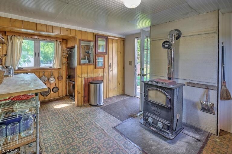 Property listing MLS 4048237 photo 13